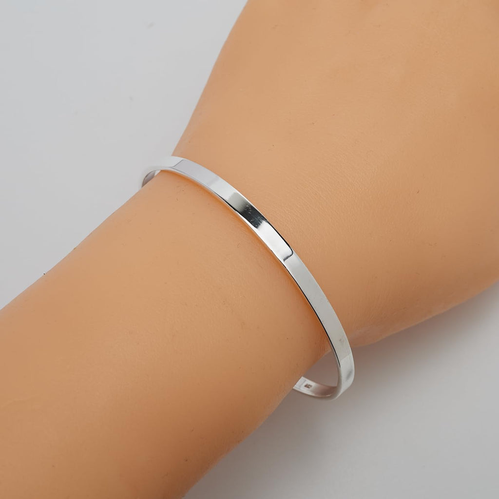 Beautiful Chic 4mm Women's Classic Plain Sterling Silver Bangle Bracelet treasurebayb2b