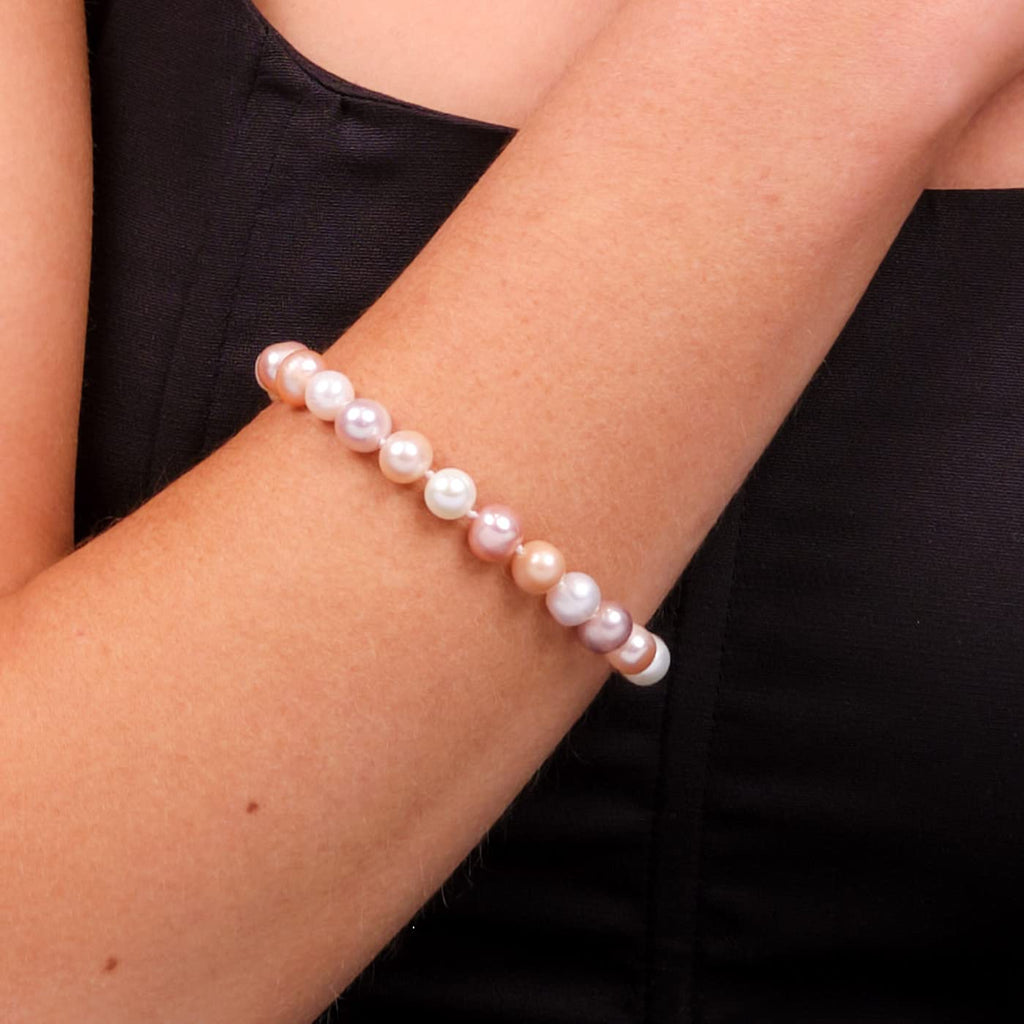 Women's Pearl necklace Bracelet Earrings set | Handmade 8-9mm Real Freshwater Pearl Beaded Necklace Set for Women Ladies and Girls treasurebayb2b