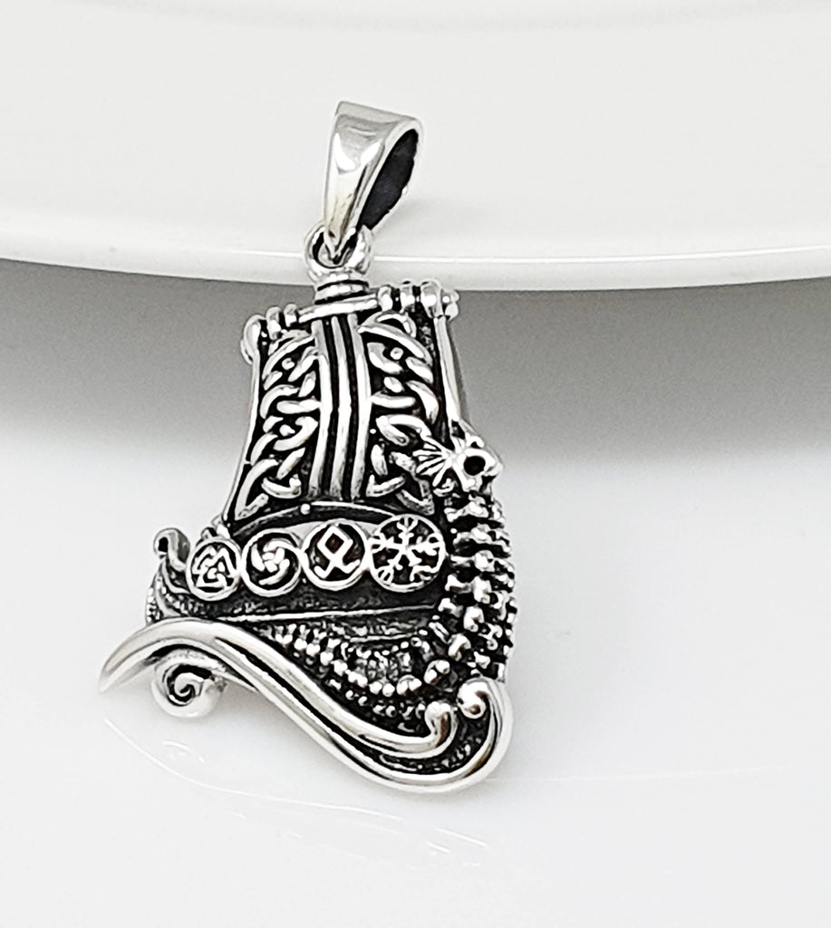 925 Sterling Silver Viking Drakkar Ship Pendant for men and women treasurebayb2b