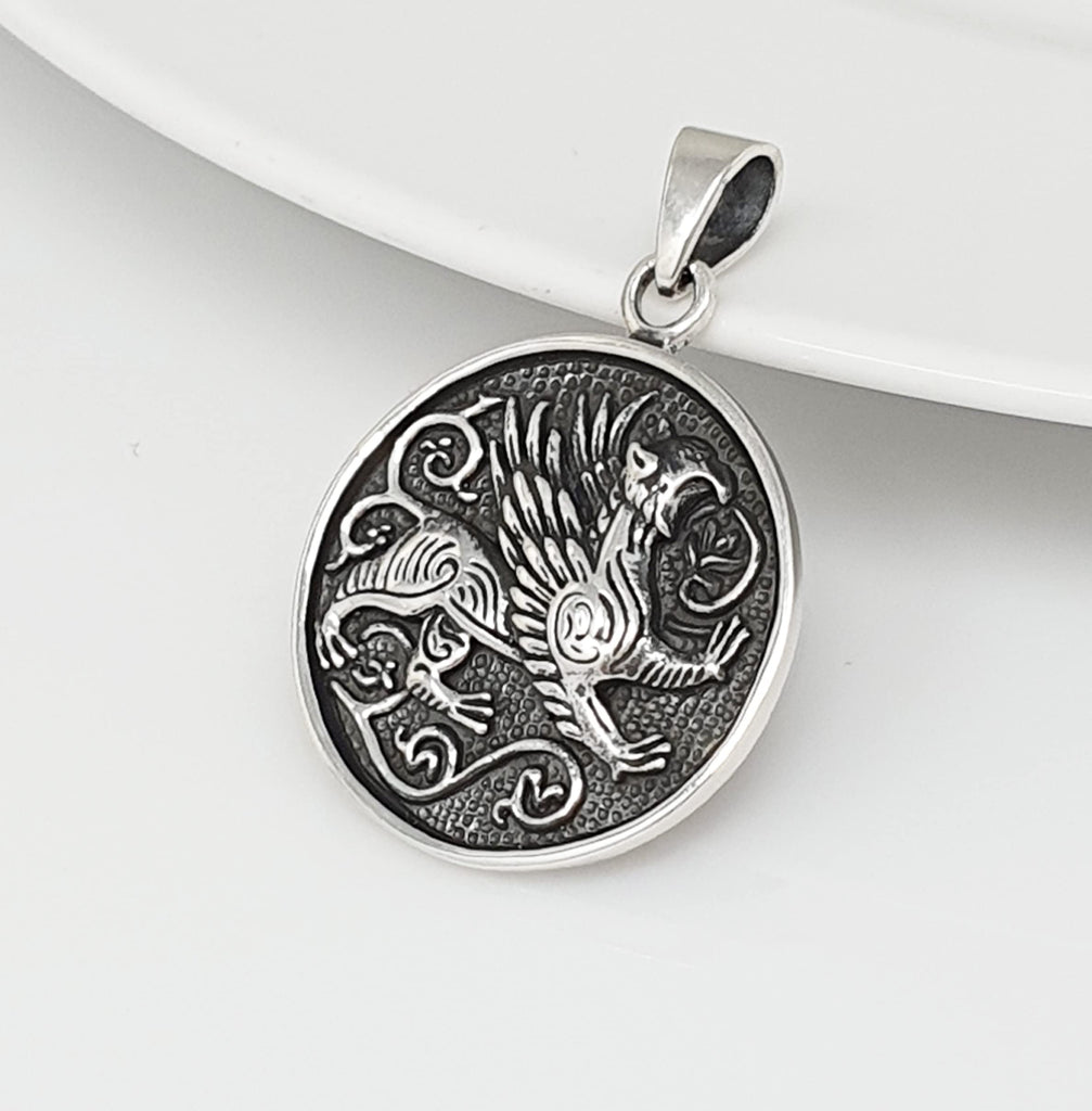 Griffin Pendant 925 Sterling Silver - Gryphon Lion Men Necklace, Greek Mythology Pendant, Gryphon Amulet, Fairytale Mythical Creature Pendant for Men and Women treasurebayb2b